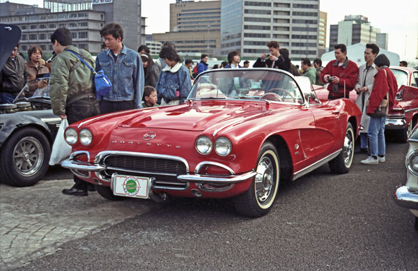 62-01a 91-02-35 1962 Chevrolet Corvette.jpg